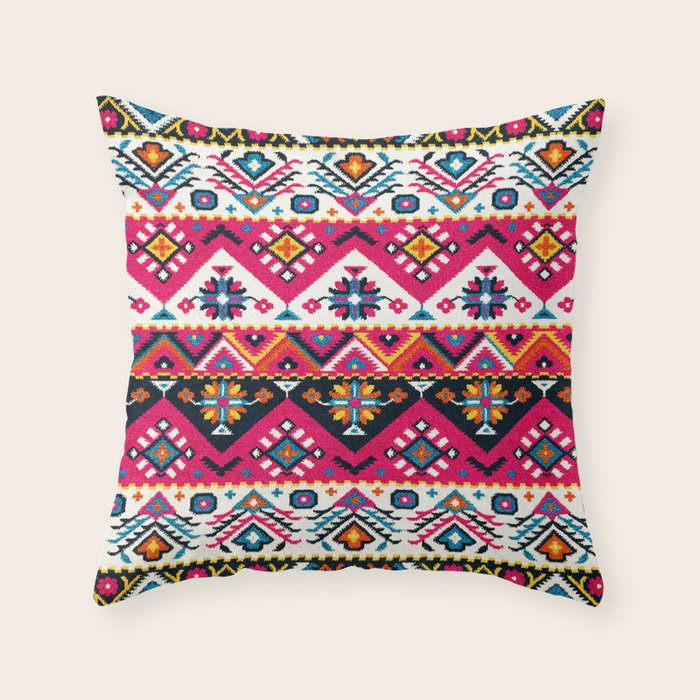 Colorful moroccan pillows 2025