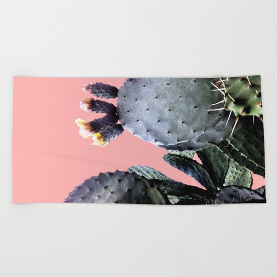 Free Cuddles Beach Towel