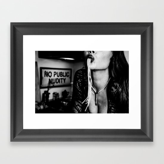 MANGIARE Framed Art Print