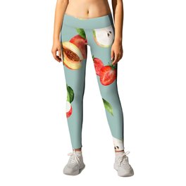Trendy Summer Pattern with Stawberries, pears and peaches Leggings