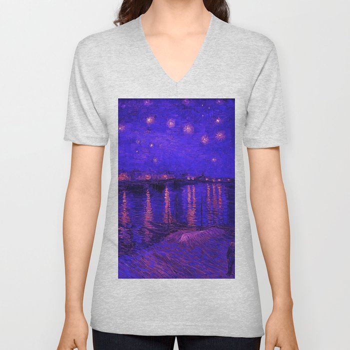 Starry Night Over the Rhone landscape painting by Vincent van Gogh in alternate midnight blue with pink stars V Neck T Shirt