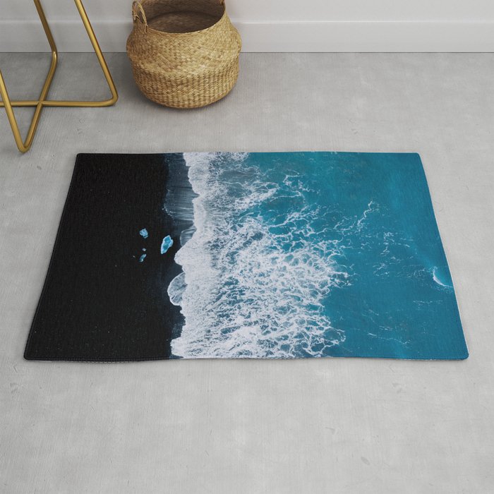 Minimalist Waves On A Beach In Iceland Rug