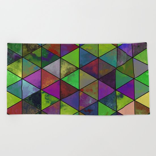 Textured Triangulation - Abstract, geometric triangles Beach Towel