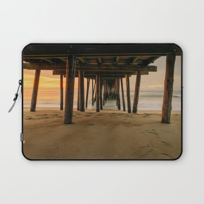 Nags Head Pier Outer Banks North Carolina Beach Ocean Print Laptop Sleeve