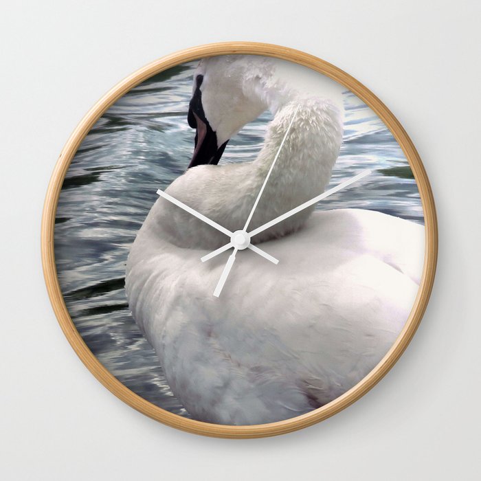 Artistic swan Wall Clock