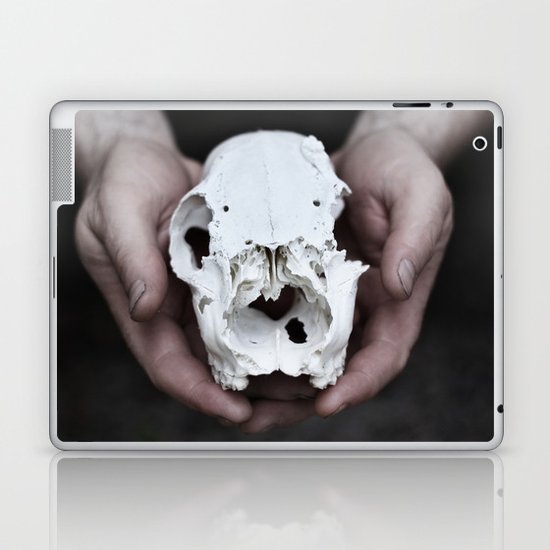 The wild flowers grows here Laptop & iPad Skin