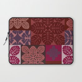 Hawaiian quilt Monstera pattern in maroon Laptop Sleeve