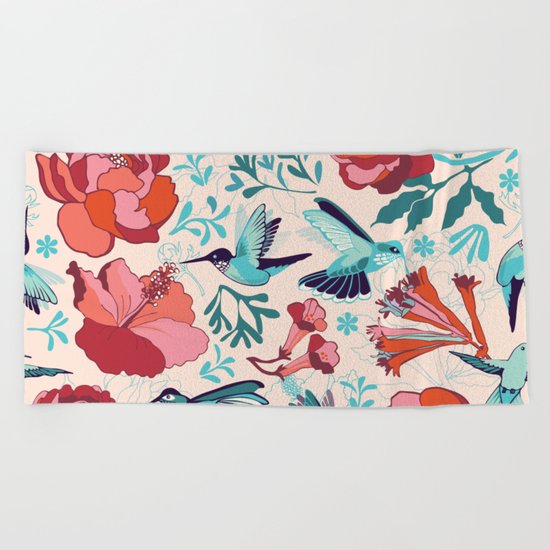 Hummingbird summerdance Beach Towel