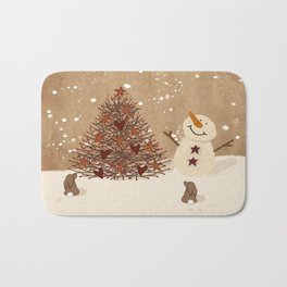 Primitive Country Christmas Tree Badematte | Countryhome, Countrychristmas, Countrysnowman, Primitivebathroom, Snowscene, Primitive, Christmastree, Snow, Cold, Graphicdesign 