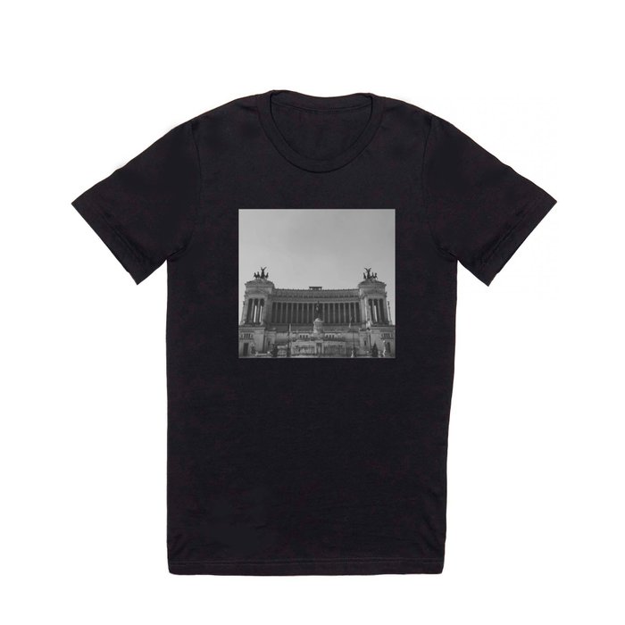 Black & white photo, Victor Emmanuel II Monument, Altar of the Fatherland, Rome photography T Shirt