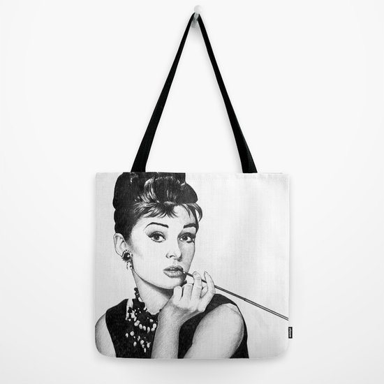 DOLLY's icon Audrey Hepburn Shoulder Bag – DOLLY by Le Petit