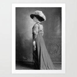 Julia Marlowe Dressed To The Nines Art Print