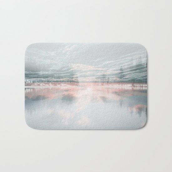 Fluid Glass Bath Mat