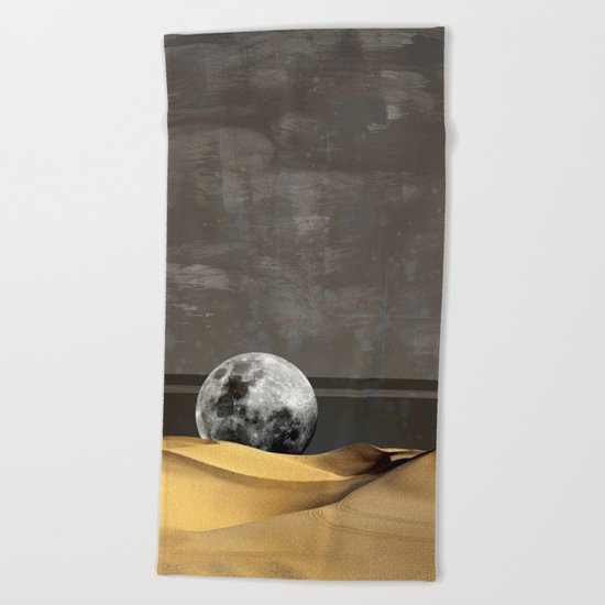 MOON DESERT Beach Towel