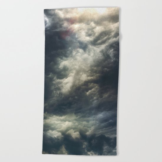 Cloudio di porno II Beach Towel