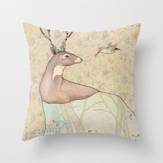 ...tener un bosque dentro. Throw Pillow