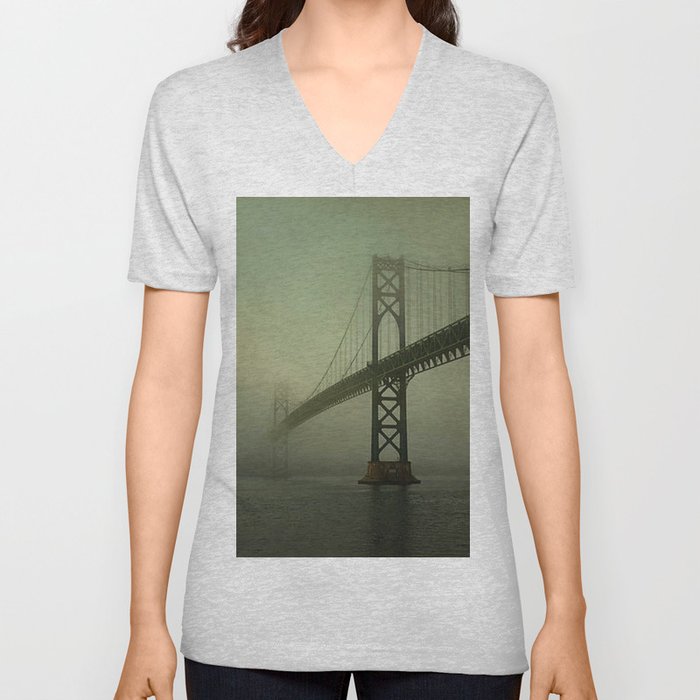 mount hope bridge V Neck T Shirt