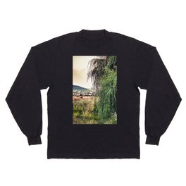Willow and the suburbia Long Sleeve T-shirt