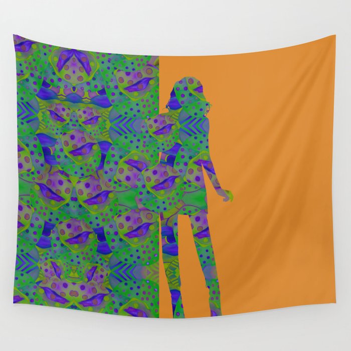 "Be yourself (Pop Fantasy Colorful Woman)" Wall Tapestry