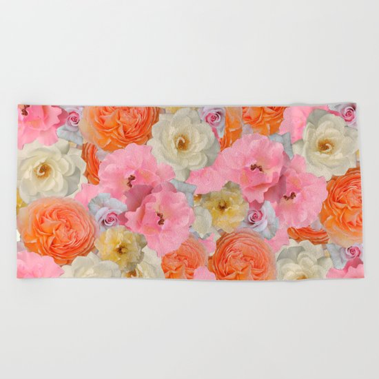 Bear witnes to the beauty Beach Towel