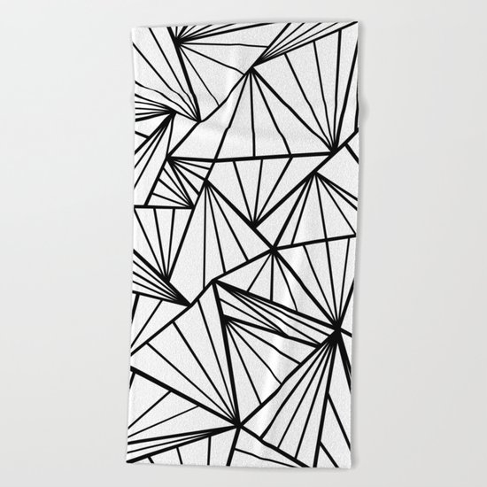 Ab Fan Zoom Invert Beach Towel