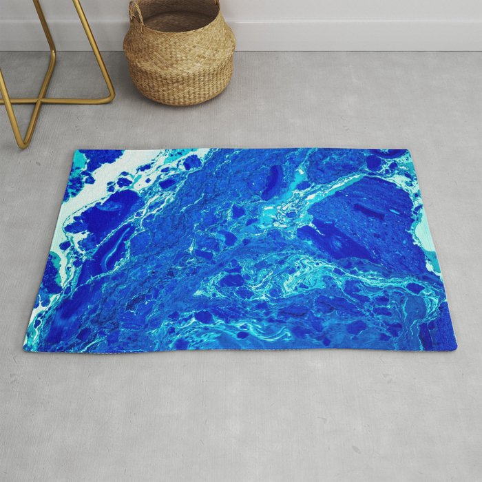 AN ABSTRACT PATTERN IN THE BLUE WATER SURFACE Rug