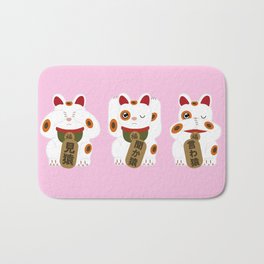 See no, hear no, speak no evil 【見猿、聞か猿、言わ猿】 Bath Mat