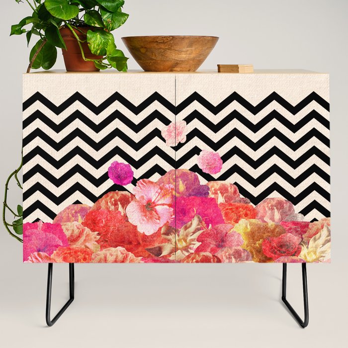 Society6 iPhone4/4S,5用 Chevron Flora II by Bianca Green Chevron Flora II Canvas Wall Art by Bianca Green | iCanvas