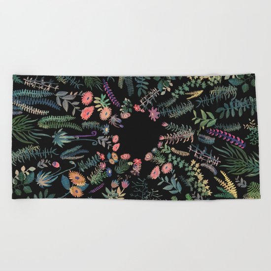 focus flowers Beach Towel