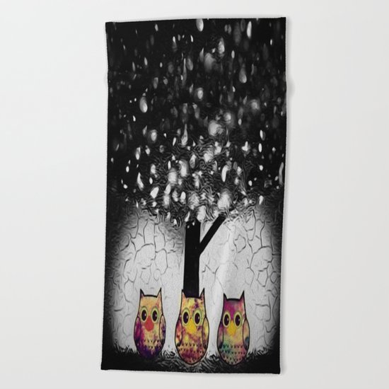owl-52 Beach Towel