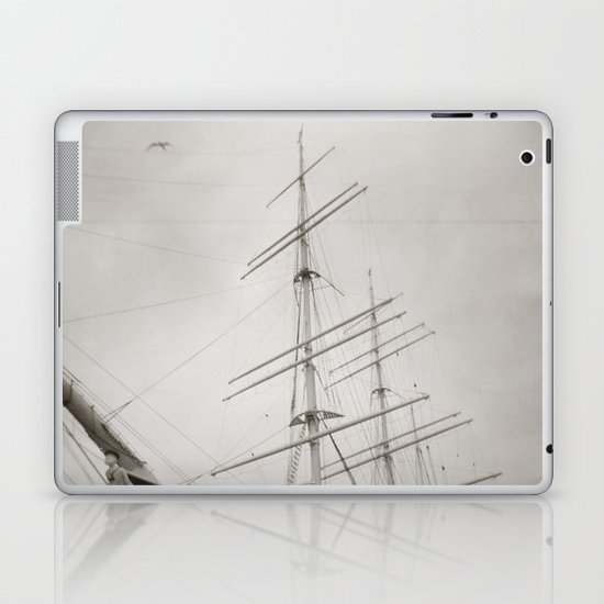 { equilibrium } Laptop & iPad Skin