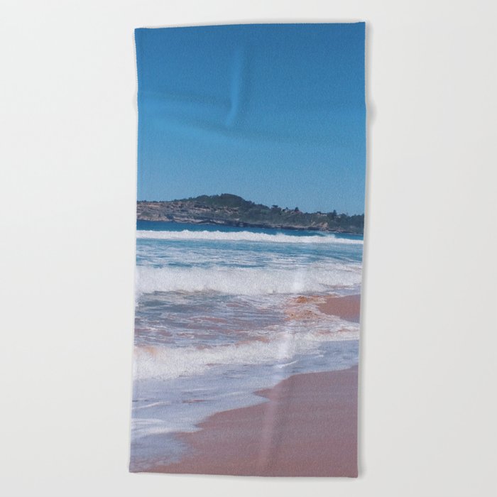 Ocean Waves Beach Towel