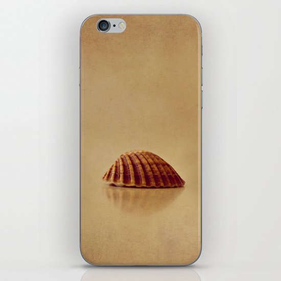 Shells iPhone Skin