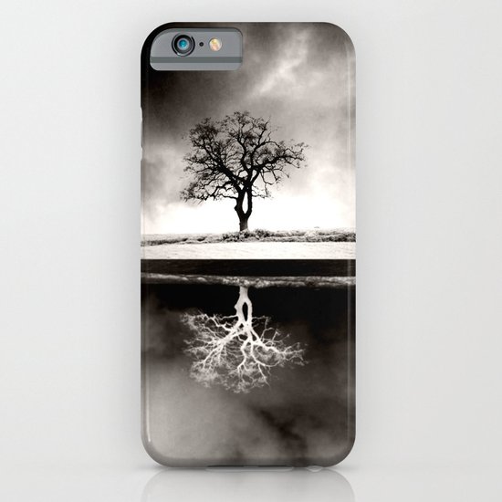 SOLITARY REFLECTION iPhone & iPod Case