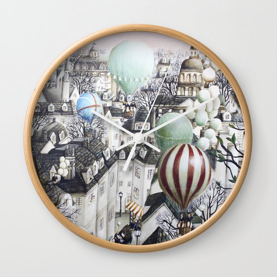 Balloon travel Wall Clock