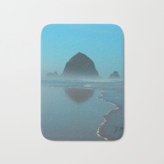 Haystack Rock, Cannon Beach Oregon Bath Mat