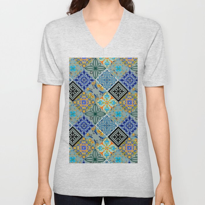 Patchwork,mosaic,flowers,azulejo,quilt,tiles,Portuguese style art V Neck T Shirt