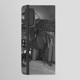 T-Rex museum dinosaur, skeleton, bone, fossil black and white photograph - photography - photographs Android Wallet Case