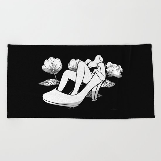 Floating without anchor Beach Towel