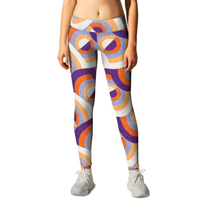 Here comes the sun // purple violet and orange 70s inspirational groovy geometric suns Leggings