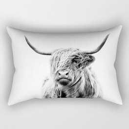 portrait of a highland cow Rectangular Pillow