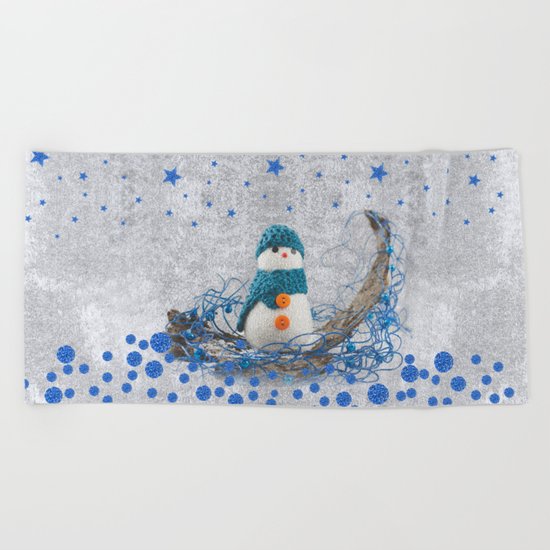 Snowman with sparkly blue stars Beach Towel