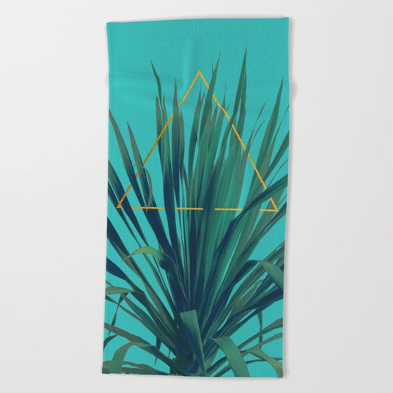 Geometric Fountain Beach Towel