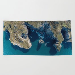 Over the cliffs: acantilados del infierno. Asturias Beach Towel