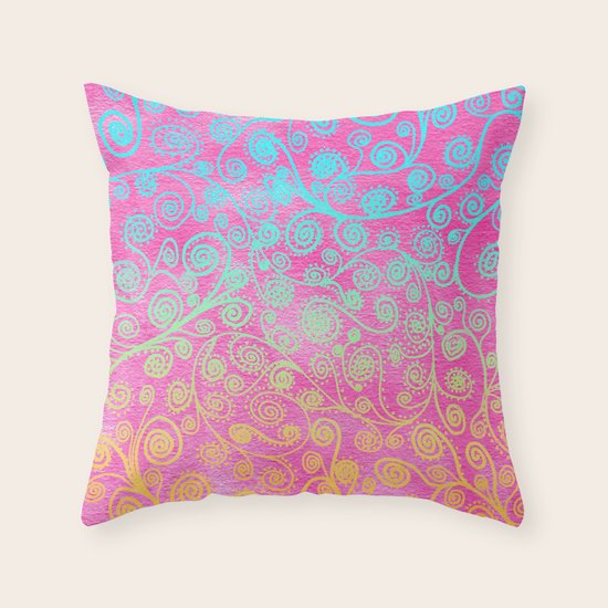 GET LUCKY Throw Pillow