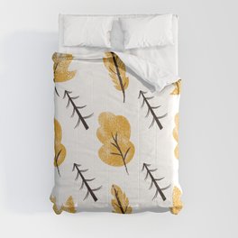 Warm Crisp Autumn Leaves & Twigs  Comforter