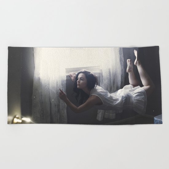 GLITTERED DREAMS Beach Towel