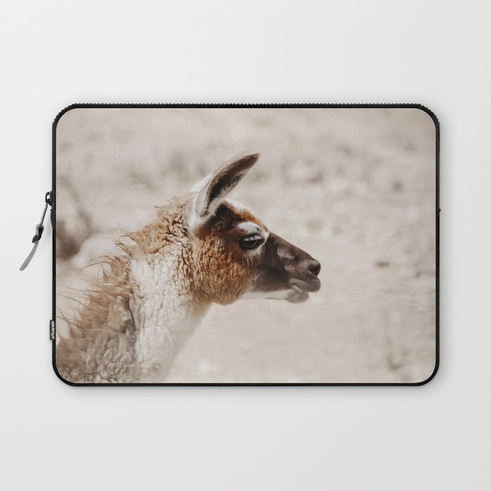 Llama portrait Laptop Sleeve