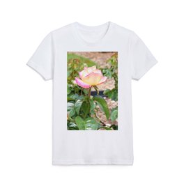 Blooming Pink and Yellow Rose Busch Kids T Shirt