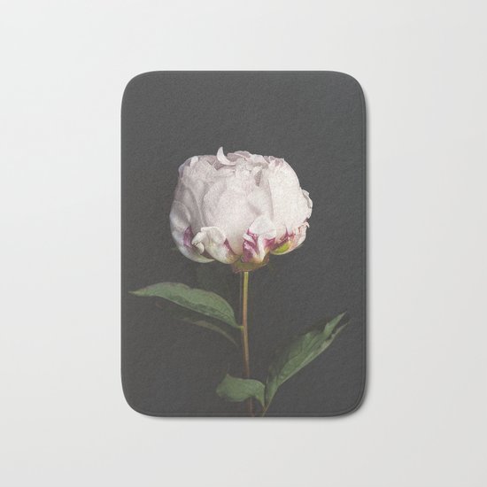 Peony - simply perfect Bath Mat